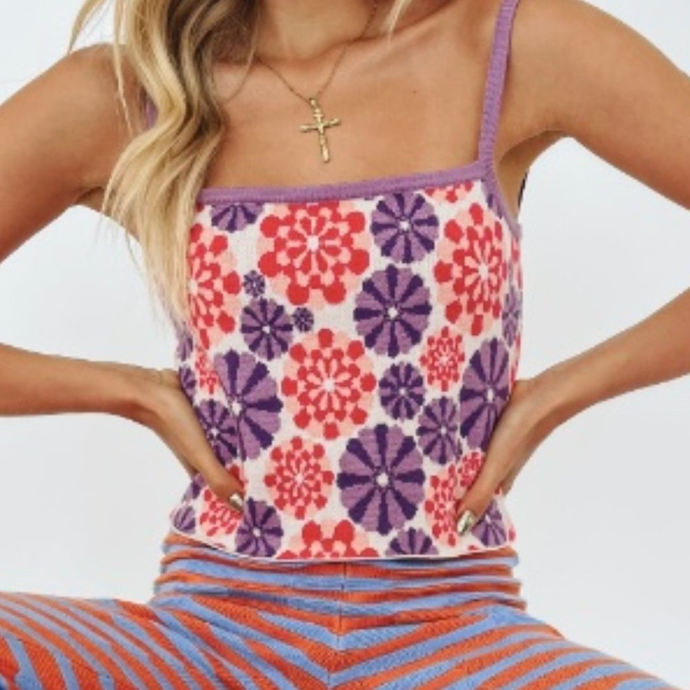 VRG GIRL floral knit top